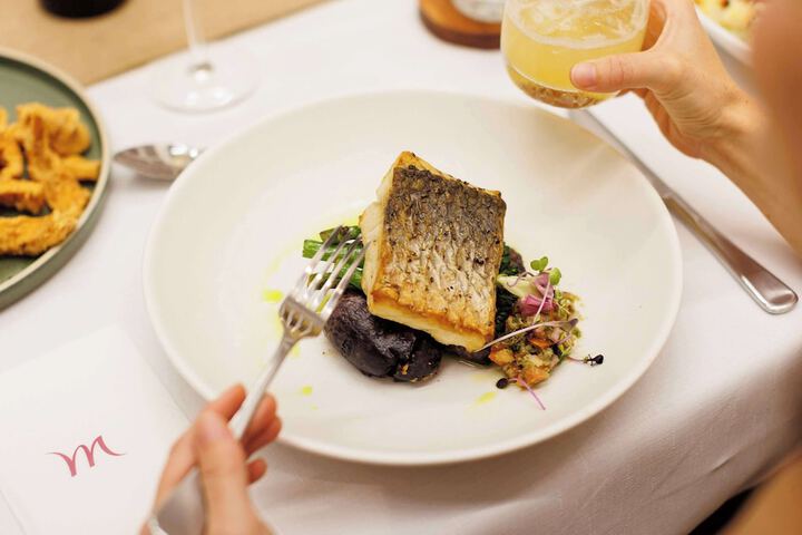 Dining 43 of 66