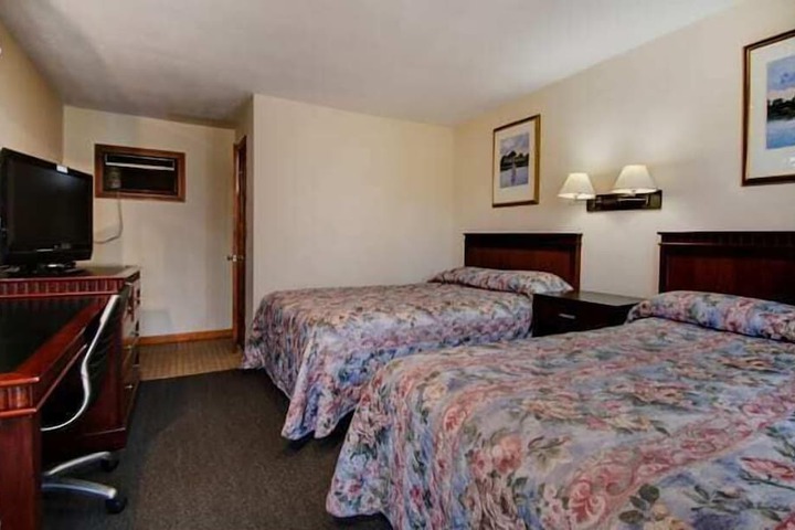 Room 7 of 30