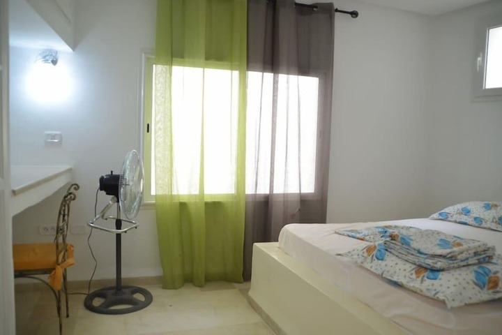 Room 7 of 61