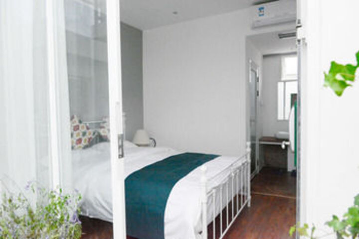 Room 29 of 55