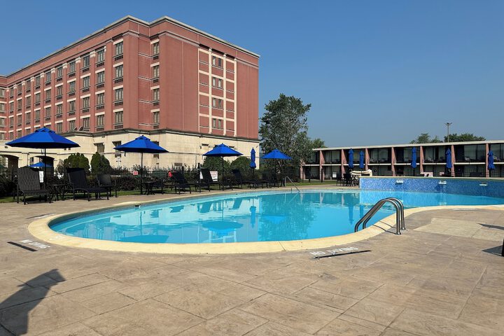 Pool 19 of 38
