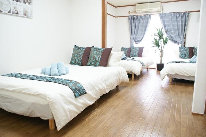 Room 5 of 23