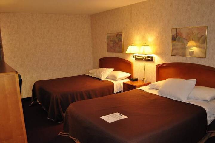 Room 14 of 40