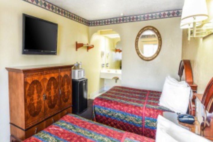 Room 117 of 192
