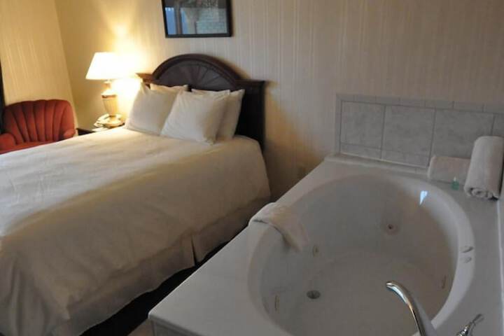 Room 5 of 34