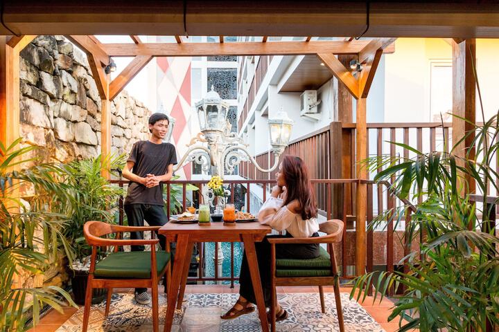 Restaurants