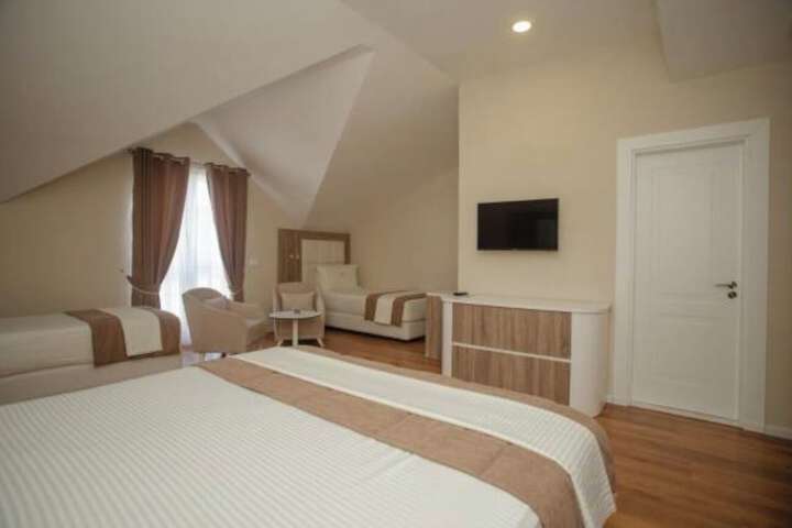 Room 22 of 70