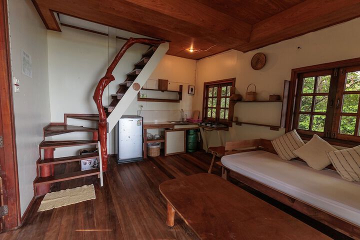 Room 45 of 105
