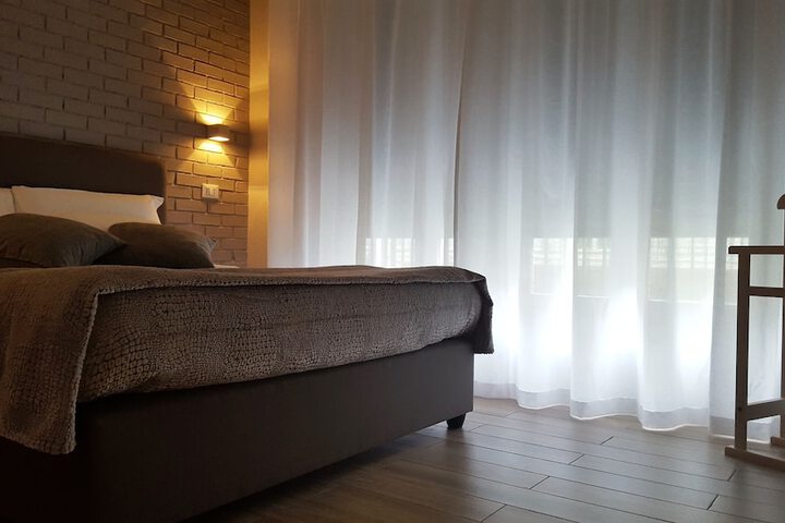 Room 9 of 51