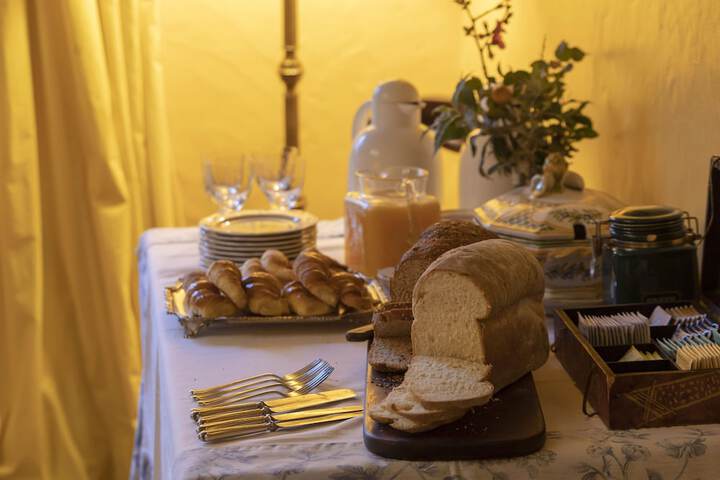 Breakfast/Coffee Service 35 of 48