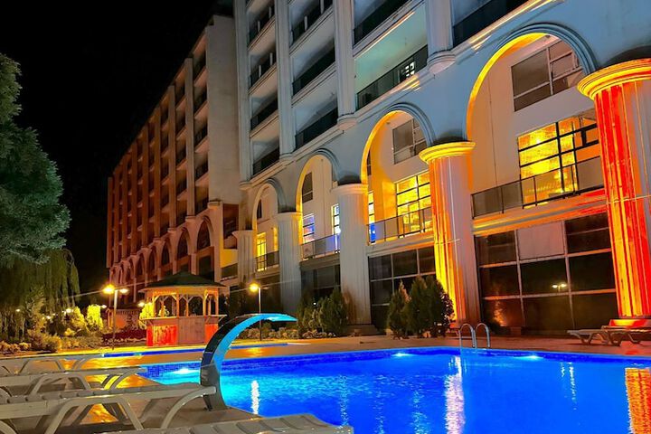 Hotel 31 of 33