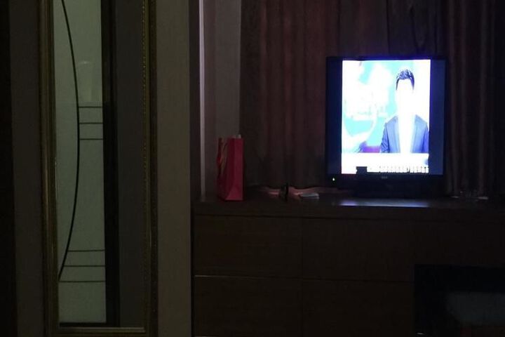 Room 16 of 30