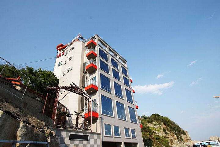 Hotel 2 of 21