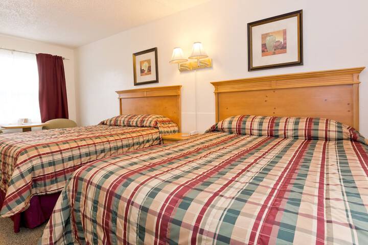 Room 32 of 51