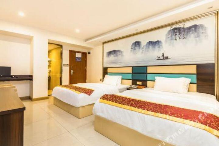 Foshan Jinting Theme Hotel