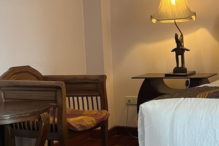 Room 26 of 155