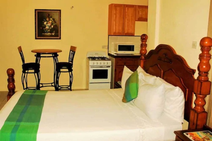 Room 9 of 42