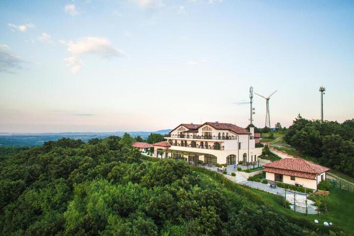 Exterior of Zaara Estate Winery Hotel & SPA