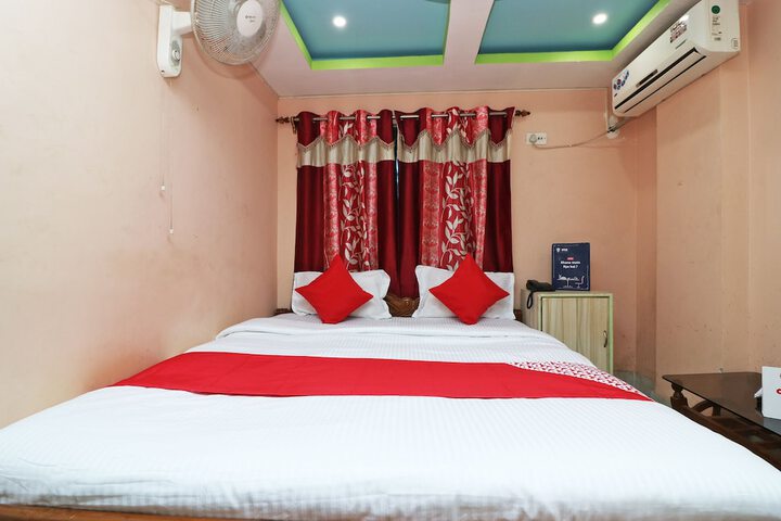 Room 8 of 30