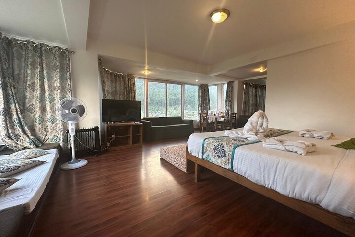 Room 19 of 81