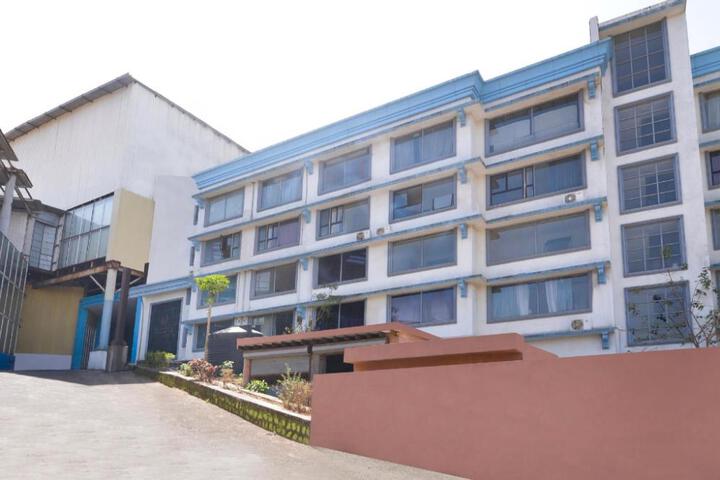 Townhouse Royal Palms Hotel - Daisy