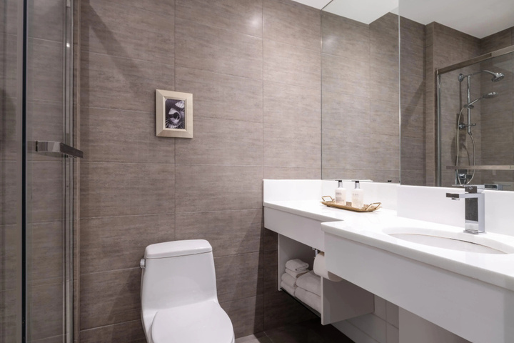 Clean Restrooms