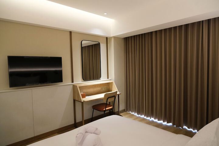 Room 7 of 23