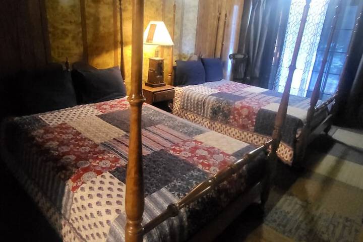 Hotel Interior 85 of 118