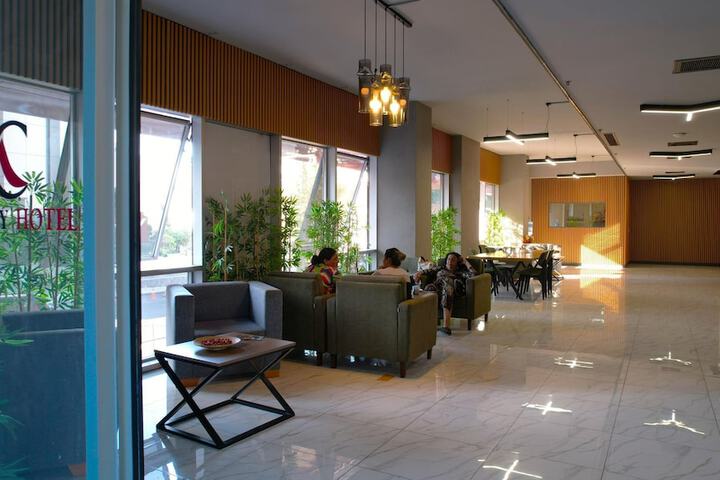 Hotel Interior 8 of 49