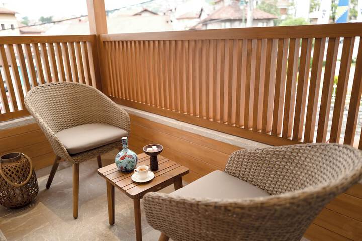 Terrace/Patio 43 of 64