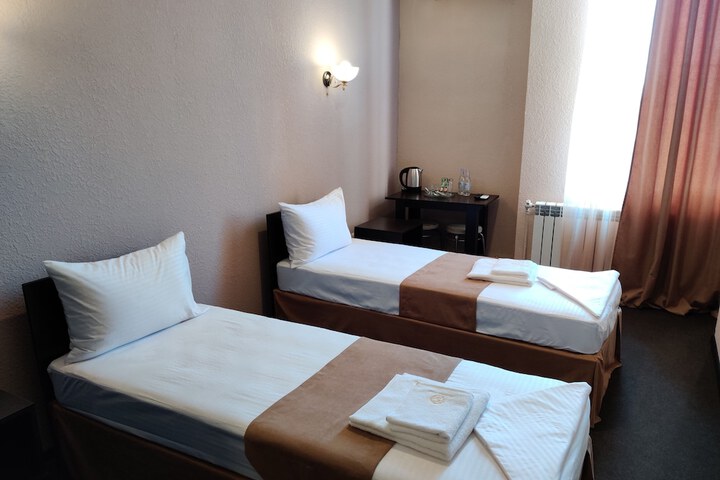 Room 6 of 69