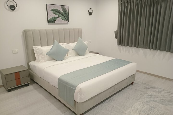 Room 15 of 53