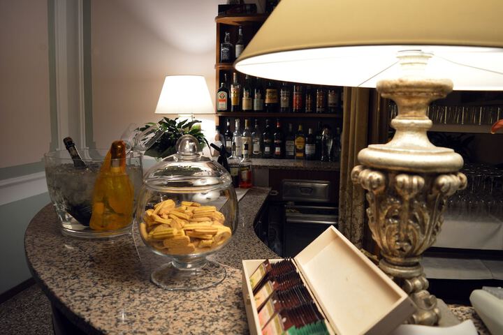Room amenity