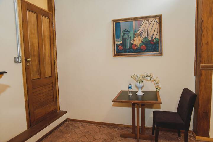 Room 62 of 146