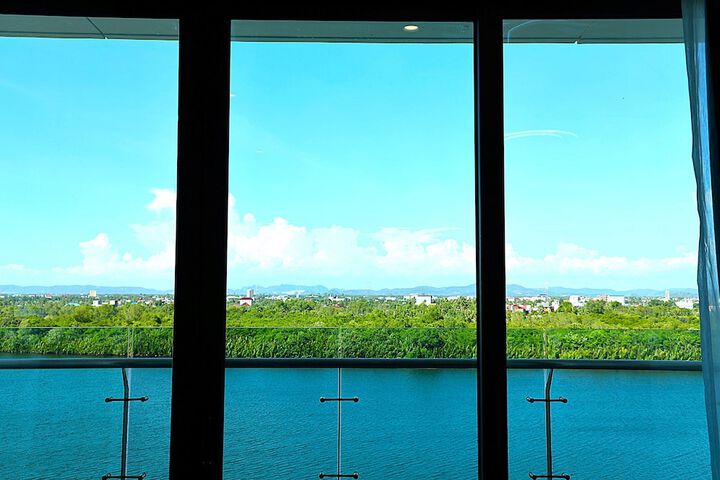 Hotel View 289 of 313