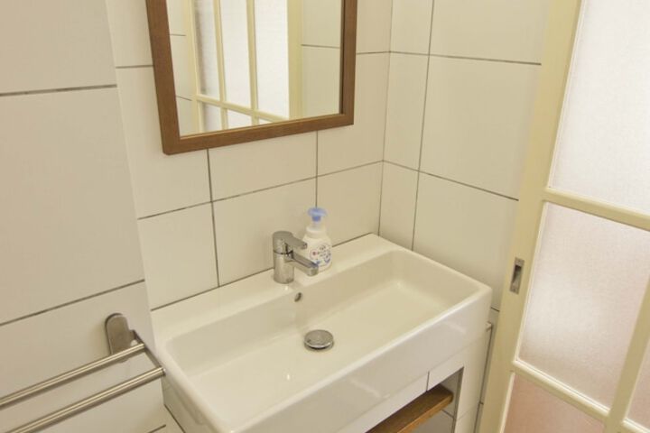 Room 20 of 34