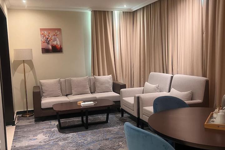 Room 25 of 65