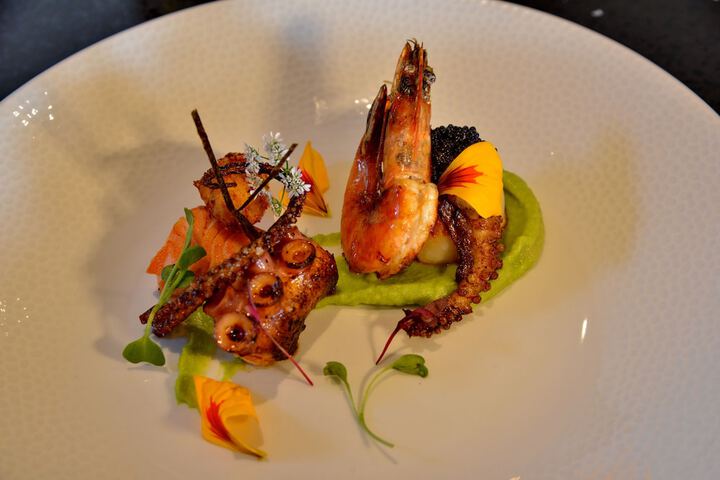 Dining 57 of 73