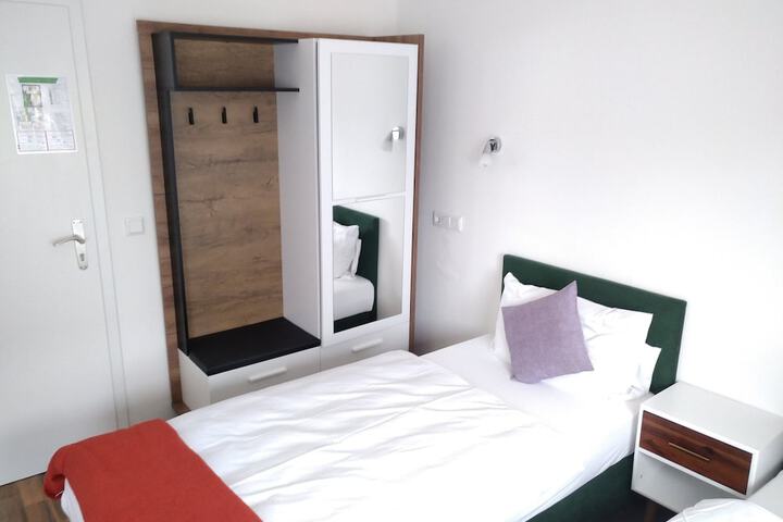 Room 30 of 56