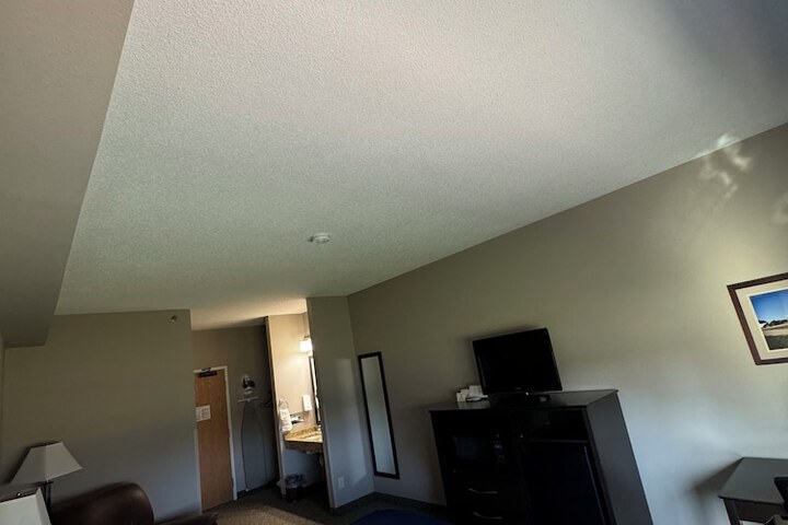 Room 20 of 42