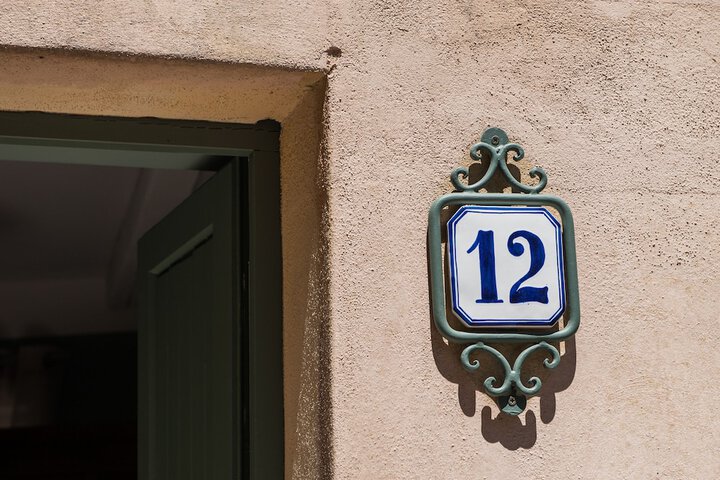 Room 18 of 48