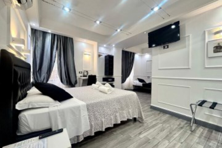 Room 58 of 82
