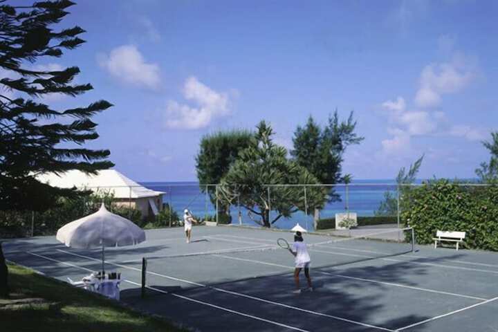 Tennis court