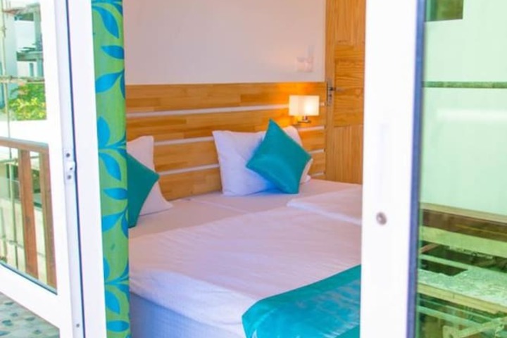 Room 14 of 26