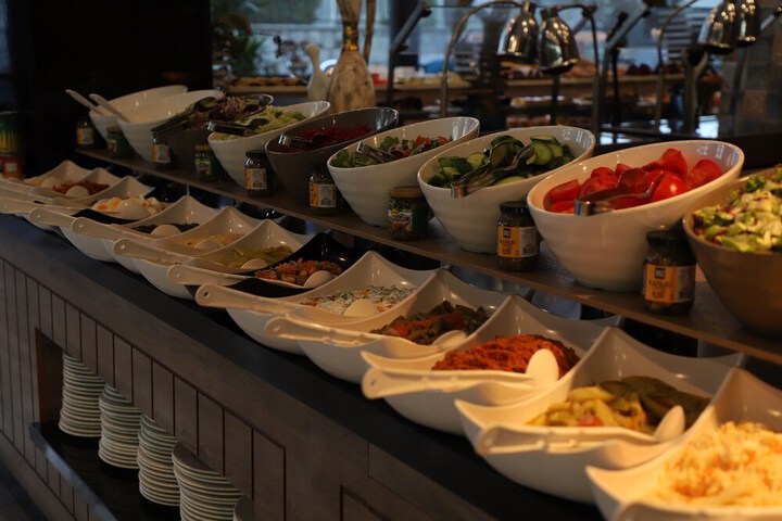 Dining 113 of 159