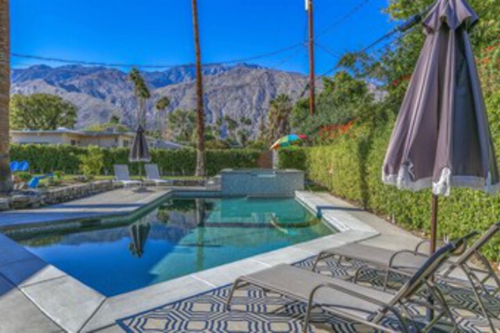 Pool 24 of 45