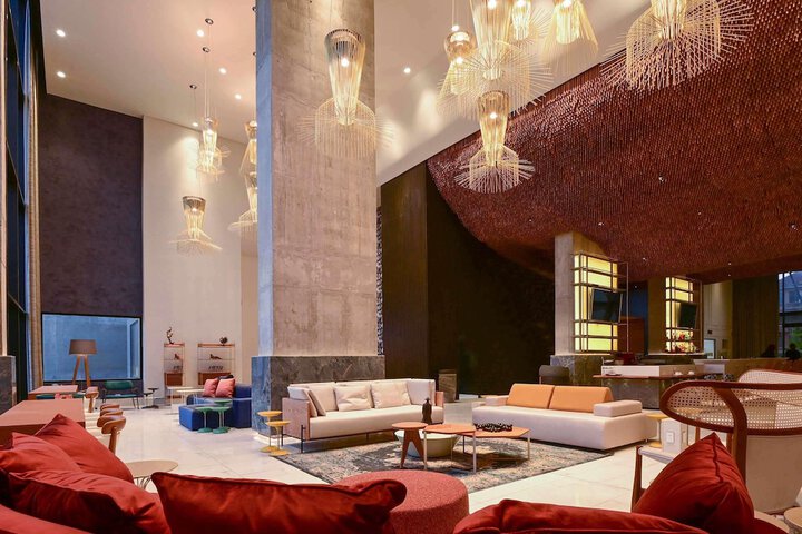 Hotel 98 of 100