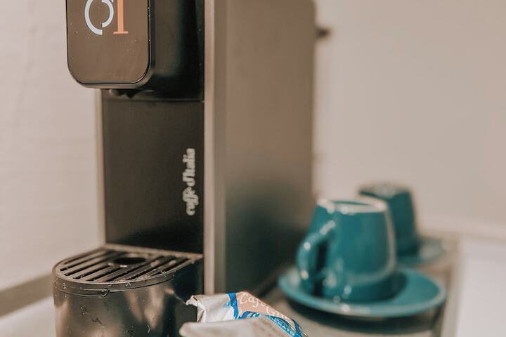 Breakfast/Coffee Service 79 of 118