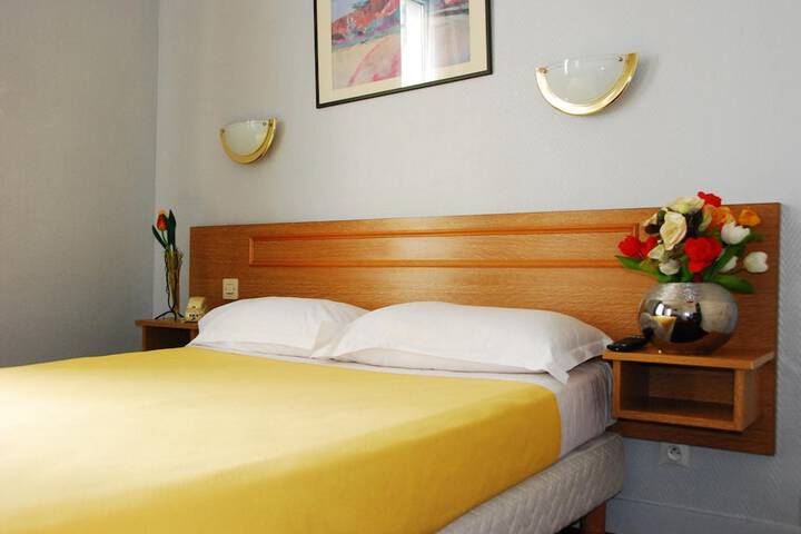 Room 21 of 47