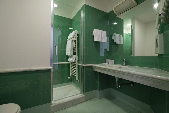 Room 44 of 53
